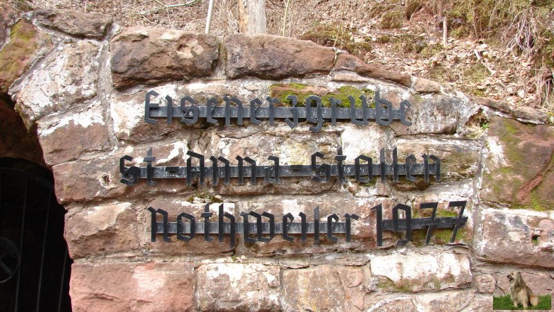 Ritterstein Nr. 009-3 Glückauf L.v.G. 1838.JPG - Ritterstein Nr.9 Glückauf L.v.G. 1838